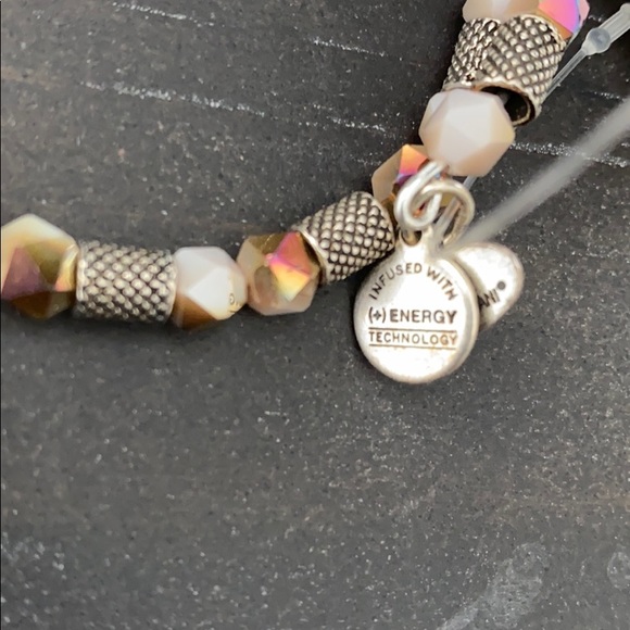 Alex and Ani New Vintage bracelet - Picture 4 of 4